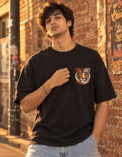 Drop shoulder Tiger Pocket Print Tee